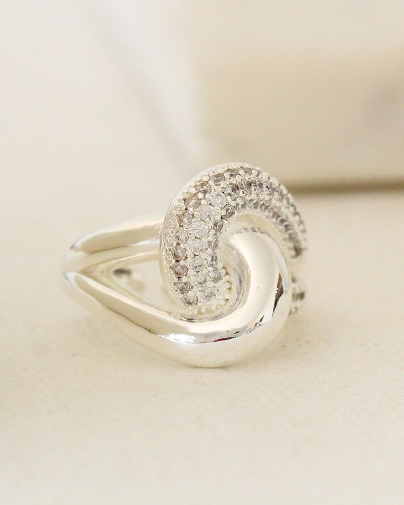 Anillo Nudo Plateado Zirconias