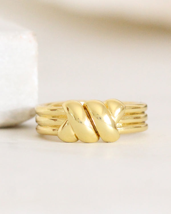 Anillo trenza dorado