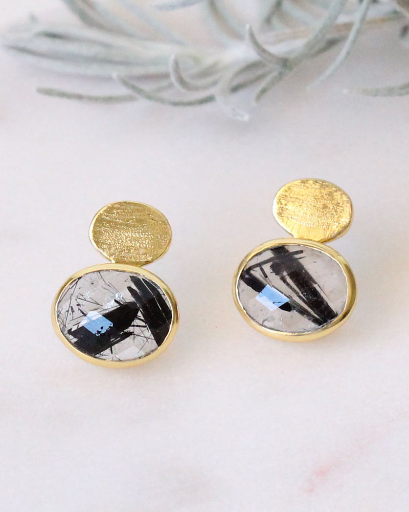 ARETES BLACK RUTILATED