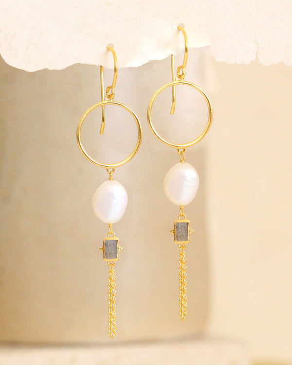 Aretes con perlas y piedras naturales