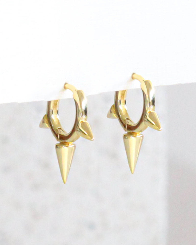 arracada Triple spike