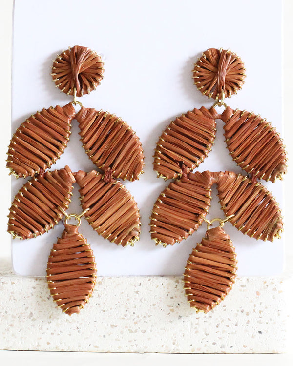 Aretes Uvas café