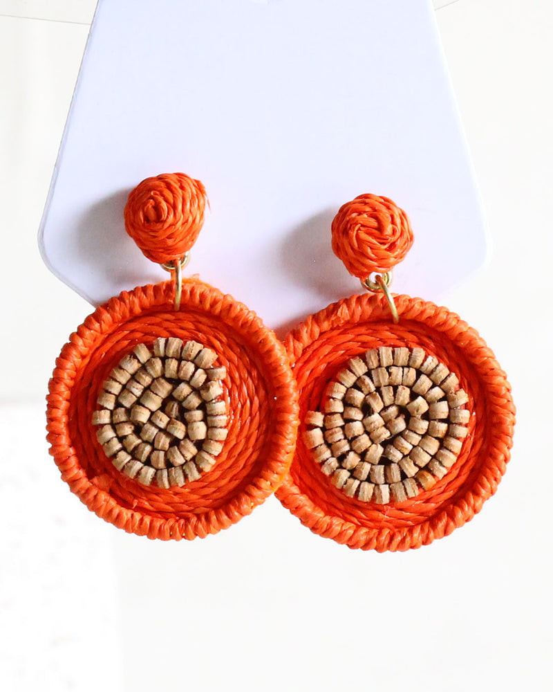 Aretes naranja redondo espiral