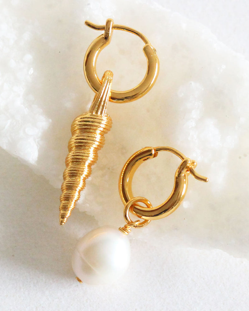 Aretes Caracol Perla impar