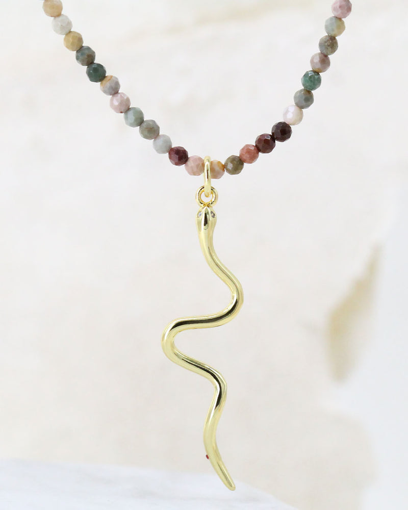 Collar serpiente piedras