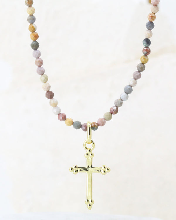 Collar cruz Piedras