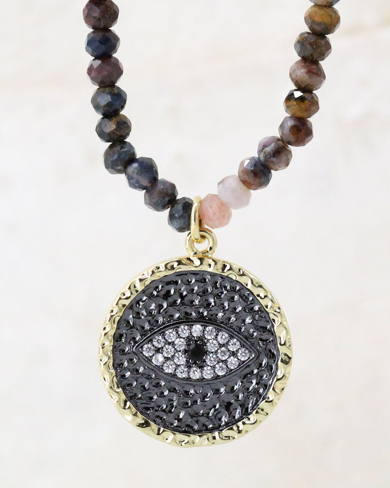 Collar Piedras Degradado Medalla Ojo
