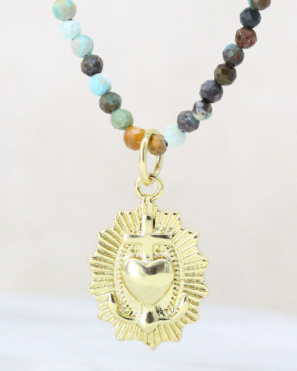 Collar sagrado corazón turquesa