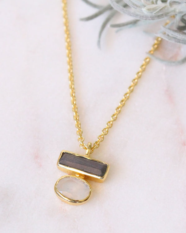 Collar Piedra Lunar Gota