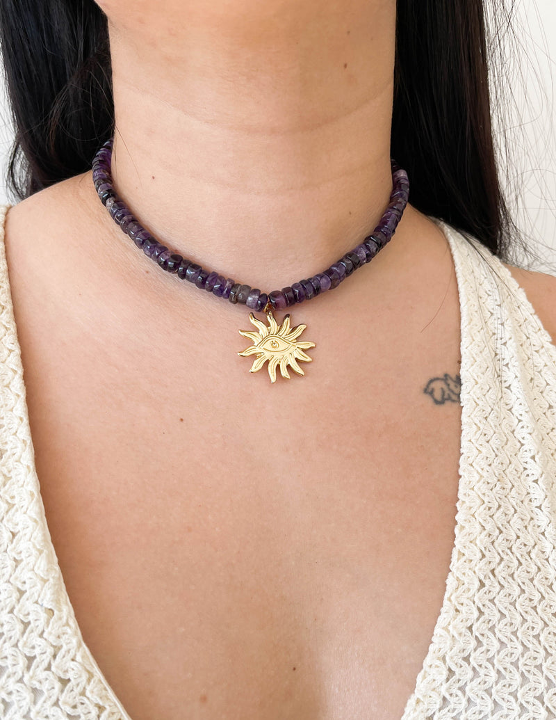 collares aesthetic
