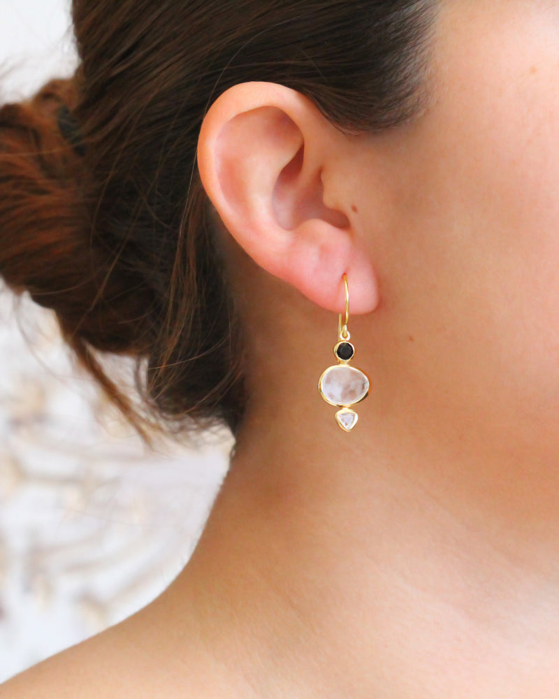 Aretes BLACK ONYX (TOP) / BLACK RUTILATED (CENTER) / CLEAR QUARTZ
