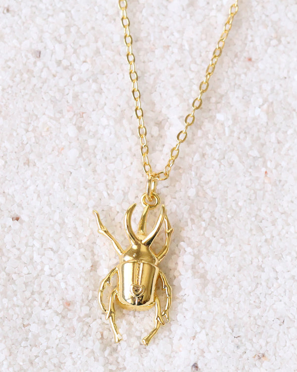 Collar Escarabajo