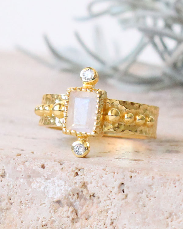 Anillo Cuadro Piedra Luna