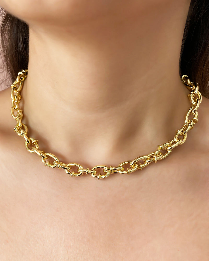 Collar Eslabón Clavo